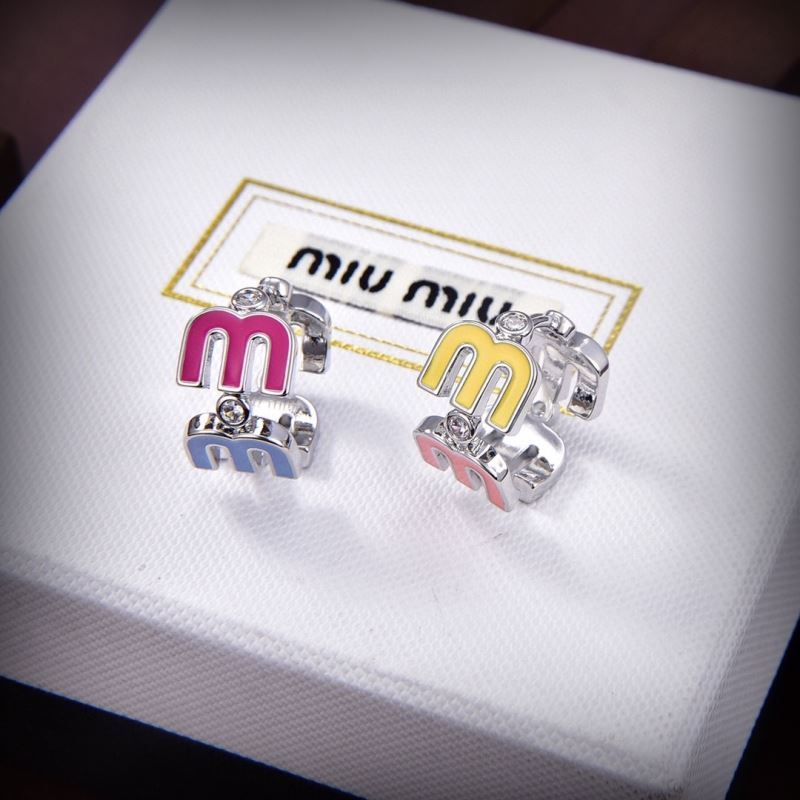 MIUMIU